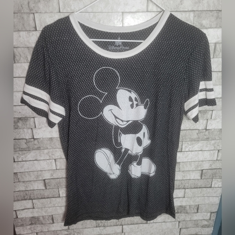 Disney Parks Mickey‎ Mouse Tshirt Size Large